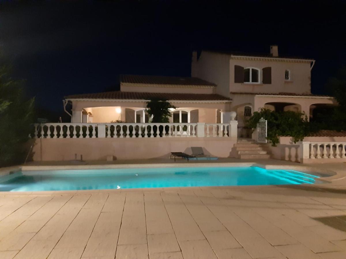 La Villa Des Ames Liees 드라기냥 외부 사진