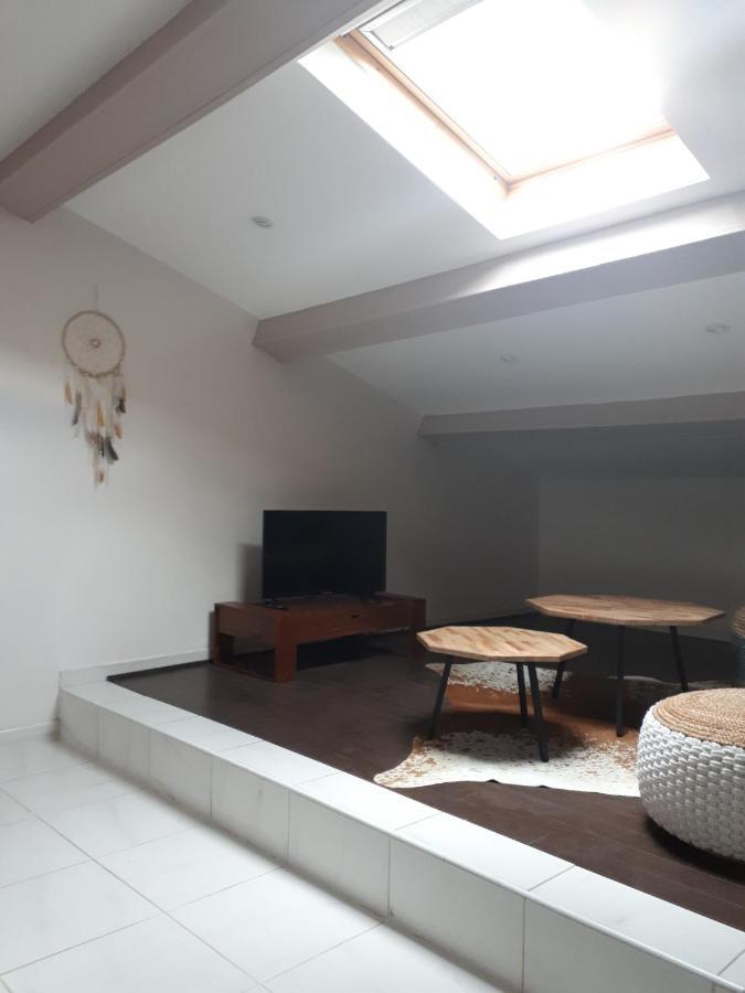 La Villa Des Ames Liees 드라기냥 외부 사진