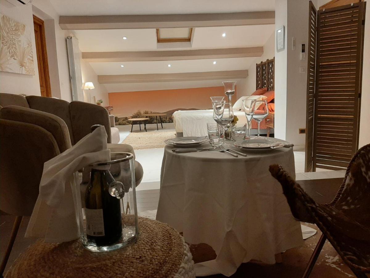 La Villa Des Ames Liees 드라기냥 외부 사진